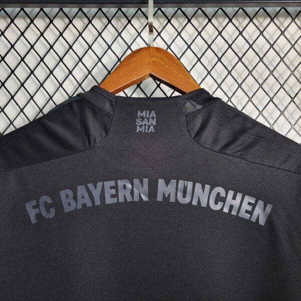 Camisa do Bayern de Munique Preta Temporada 23/24 - Torcedor - Image 6